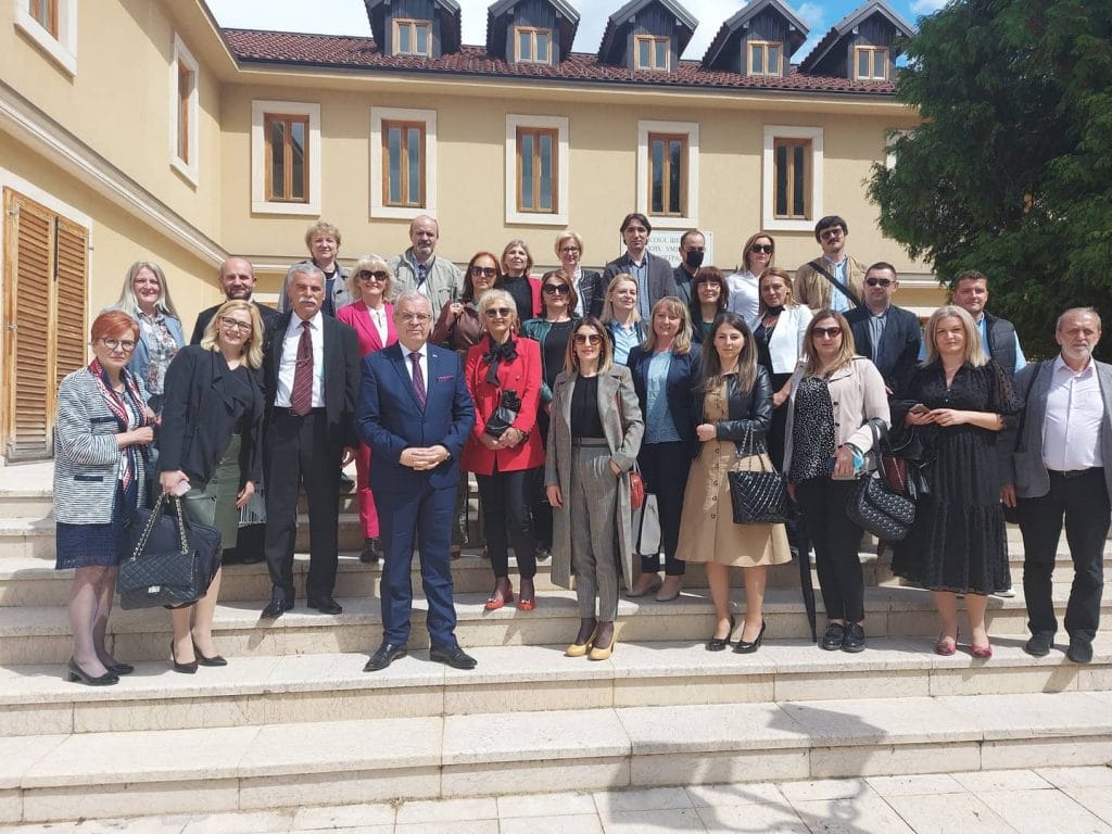 ВАЖНОСТ КУЛТУРЕ СЈЕЋАЊА У ШКОЛСКОЈ ПРАКСИ